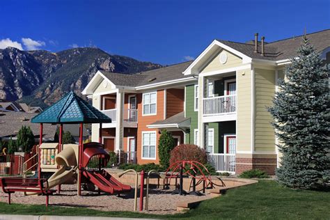 Our spacious one and two bedroom apartments are equipped with central air conditioning, modern kitchens and private balconies. . Apartment for rent in colorado springs